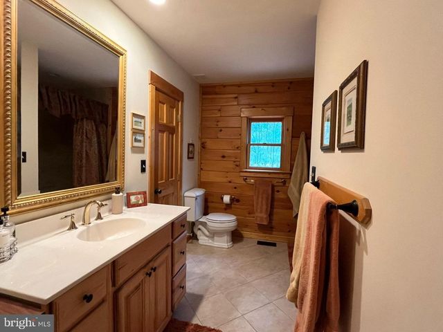 459 WINDY PINES RD, Front Royal, VA 22630