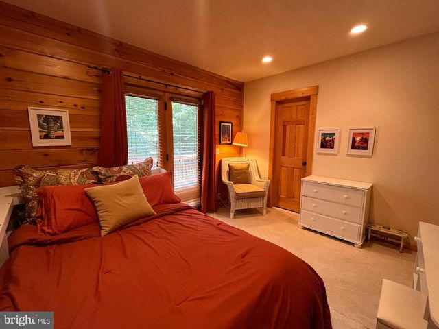 459 WINDY PINES RD, Front Royal, VA 22630