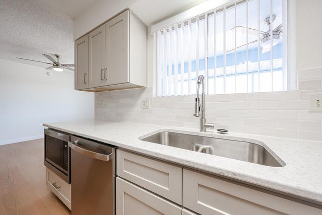 11033 W Elk Avenue, Sun City, AZ 85351
