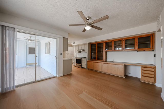 11033 W Elk Avenue, Sun City, AZ 85351