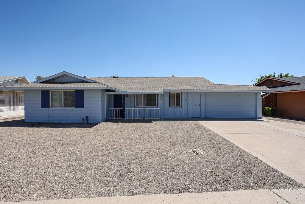 11033 W Elk Avenue, Sun City, AZ 85351