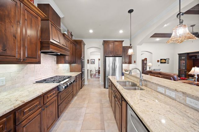 7311 Cross Road, Tyler, TX 75703