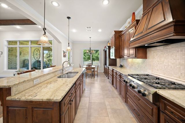 7311 Cross Road, Tyler, TX 75703