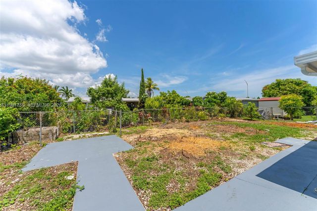 11711 SW 181st Ter, Miami, FL 33177