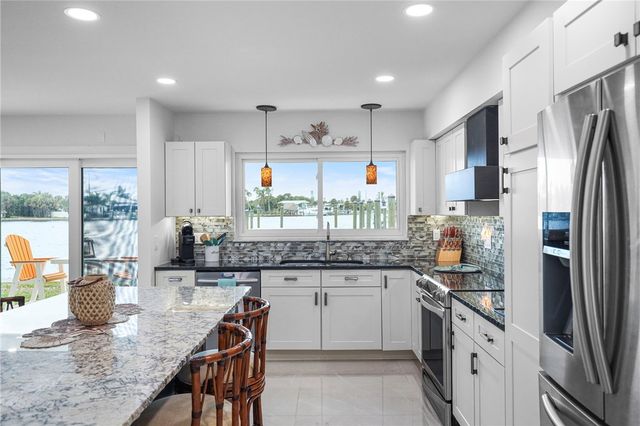 1564 Thumb Point Drive, Fort Pierce, FL 34949