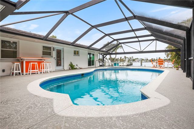 1564 Thumb Point Drive, Fort Pierce, FL 34949