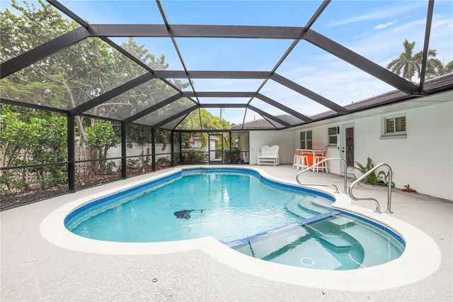 1564 Thumb Point Drive, Fort Pierce, FL 34949