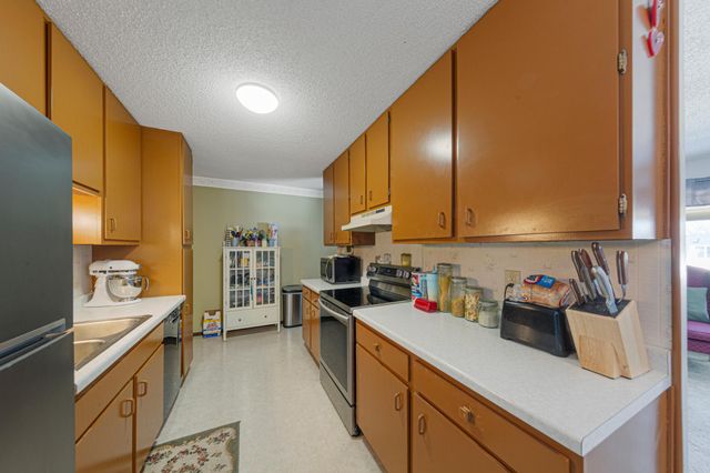 3955 Dawn Way, Inver Grove Heights, MN 55076