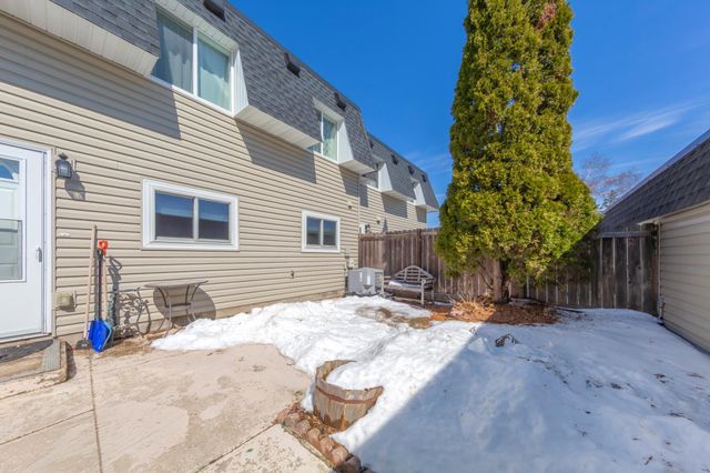 3955 Dawn Way, Inver Grove Heights, MN 55076