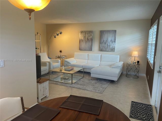 145 Newport J 145, Deerfield Beach, FL 33442