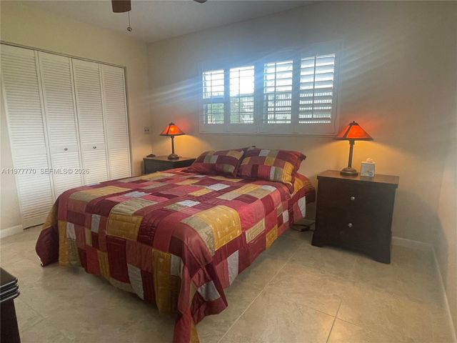 145 Newport J 145, Deerfield Beach, FL 33442