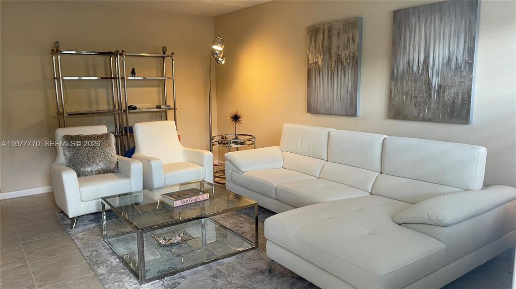 145 Newport J 145, Deerfield Beach, FL 33442