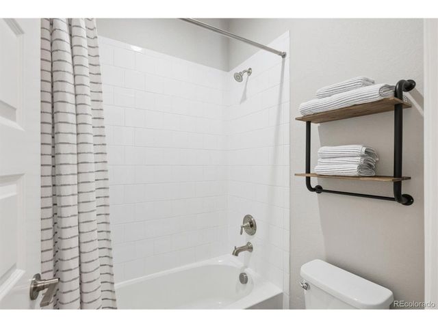 6500 Merrimack Dr, Castle Pines, CO 80108