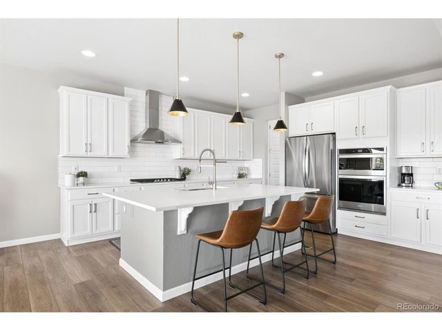 6500 Merrimack Dr, Castle Pines, CO 80108