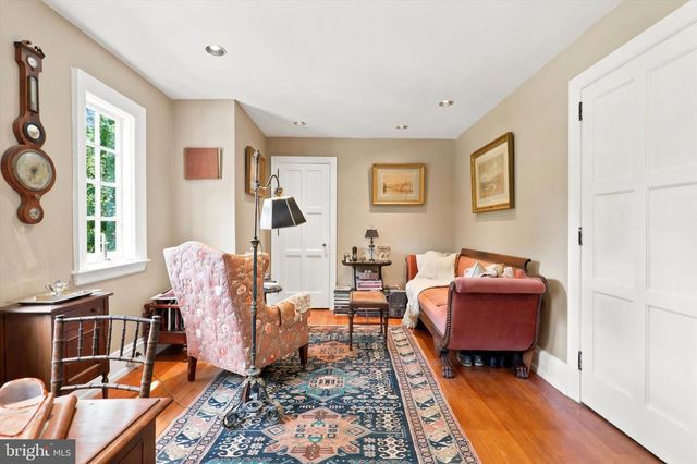 422 DONALYN LN, Berwyn, PA 19312