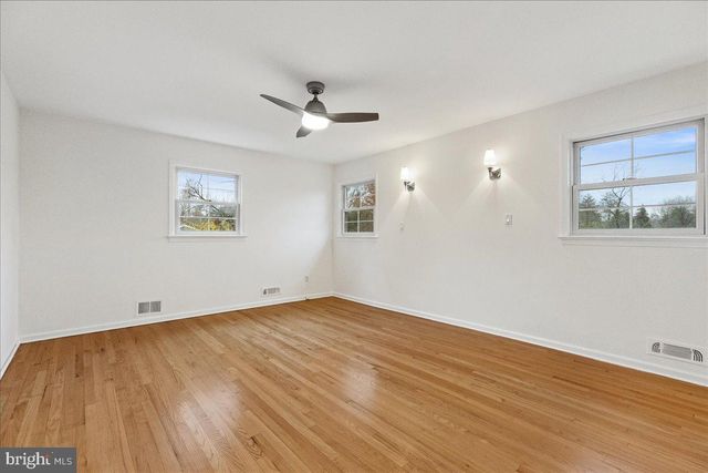 119 POE RD, Princeton, NJ 08540