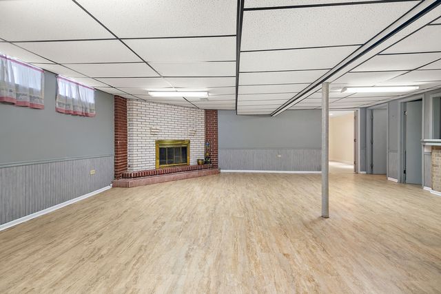 13335 Silver Fox Drive, Lemont, IL 60439