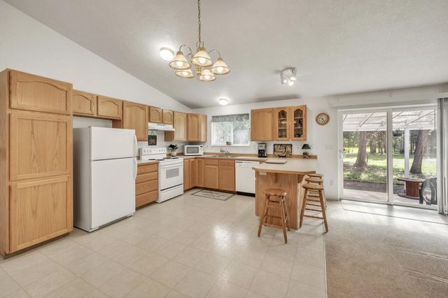 52494 Deerfield Drive, La Pine, OR 97739