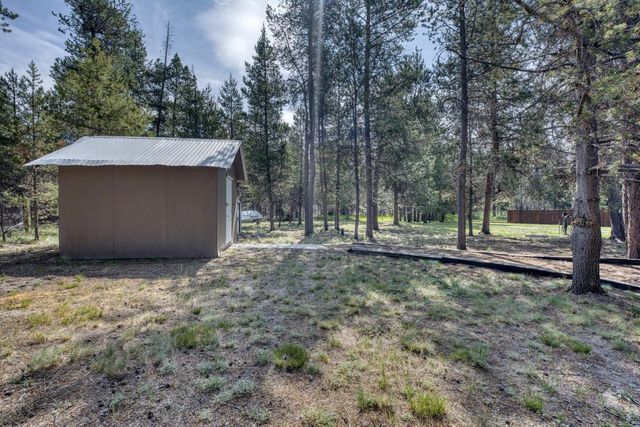 52494 Deerfield Drive, La Pine, OR 97739