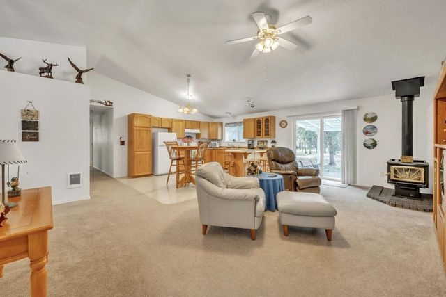 52494 Deerfield Drive, La Pine, OR 97739