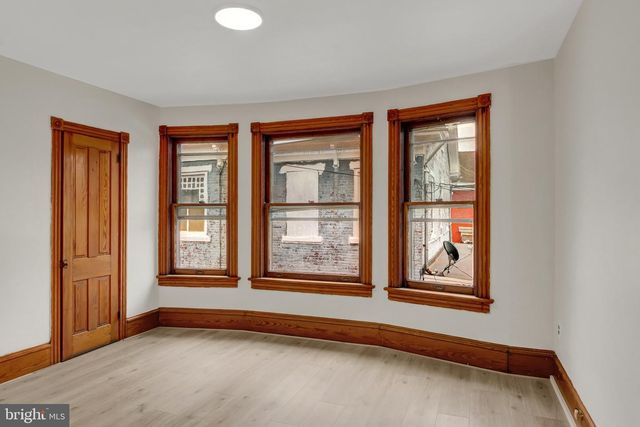 1059 MARKET ST, Sunbury, PA 17801