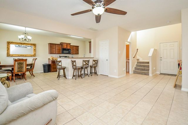 858 Driftwood Lane, La Marque, TX 77568