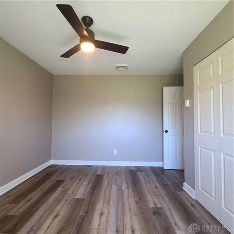 6760 Sandy Drive, Trotwood, OH 45426