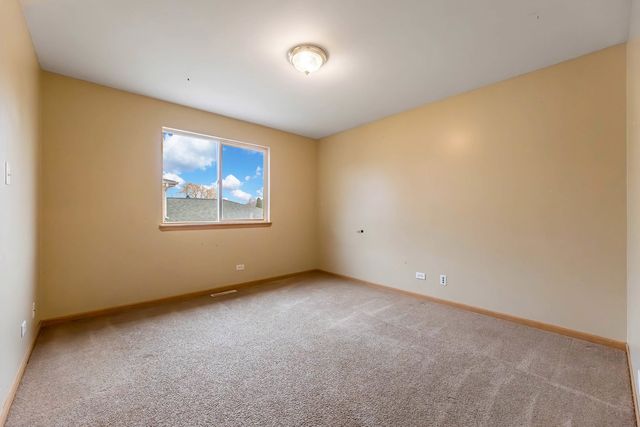 3314 Willow Lane, Markham, IL 60428