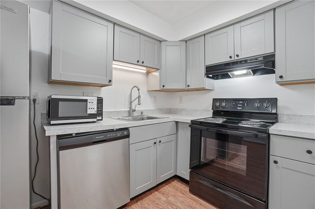 5655 E Coach Drive H, Dayton, OH 45440