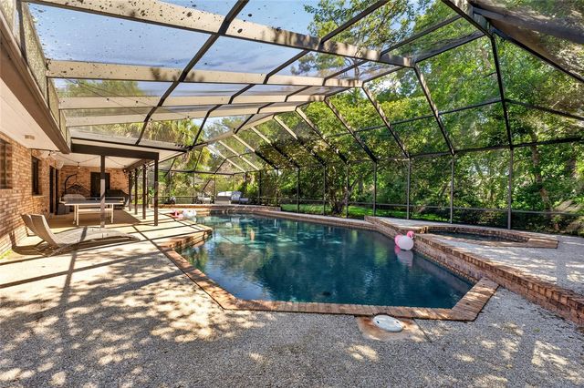 5425 SADDLEBROOK WAY, Wesley Chapel, FL 33543