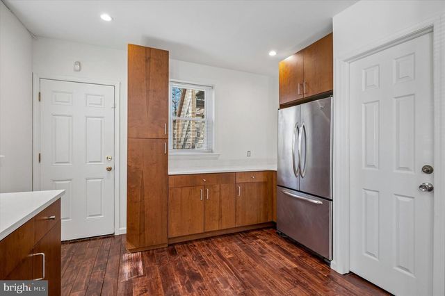 636 N 40TH ST, Philadelphia, PA 19104