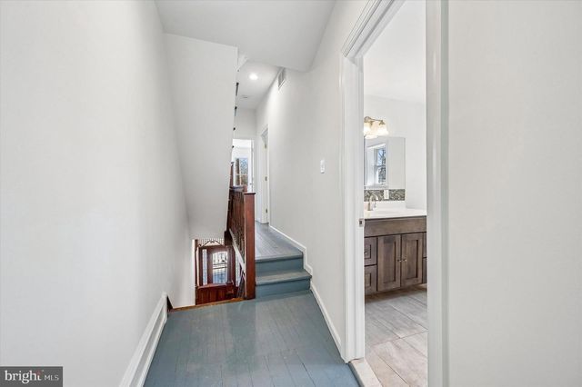 636 N 40TH ST, Philadelphia, PA 19104