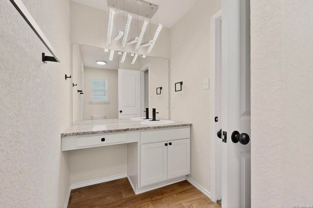 1035 Cozumel Emerald, San Antonio, TX 78253