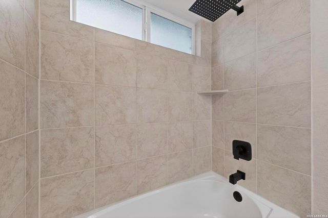 1035 Cozumel Emerald, San Antonio, TX 78253