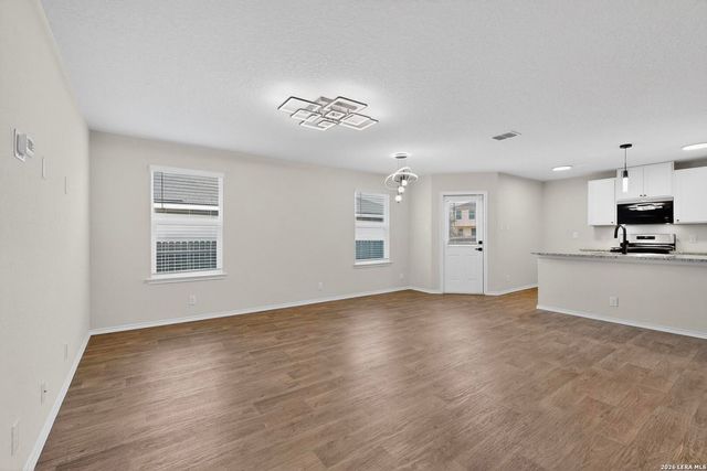 1035 Cozumel Emerald, San Antonio, TX 78253