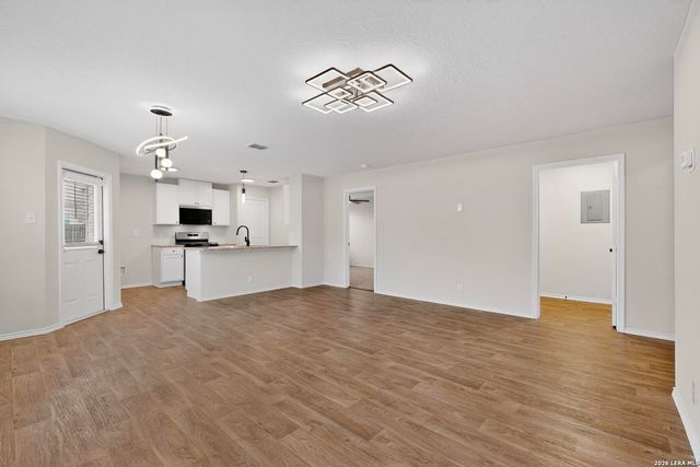 1035 Cozumel Emerald, San Antonio, TX 78253