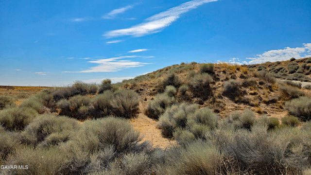 Cor Myrick Canyon Rd & Barset, Lancaster, CA 93536