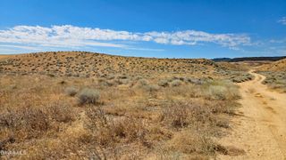 Cor Myrick Canyon Rd & Barset, Lancaster, CA 93536
