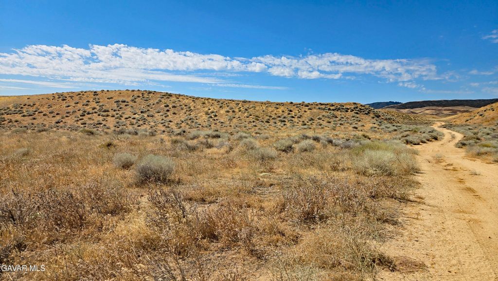 Cor Myrick Canyon Rd & Barset, Lancaster, CA 93536