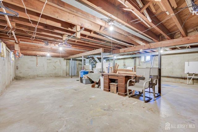 10 James Street, South River, NJ 08882