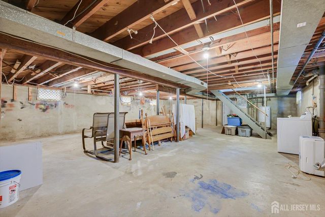 10 James Street, South River, NJ 08882