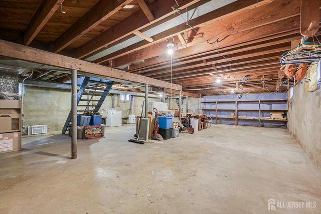 10 James Street, South River, NJ 08882