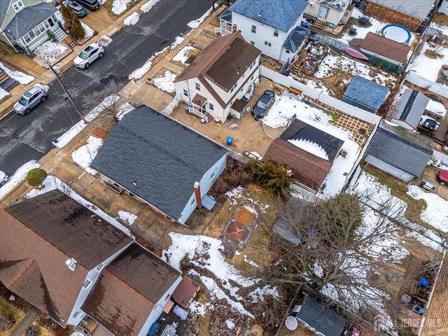 10 James Street, South River, NJ 08882