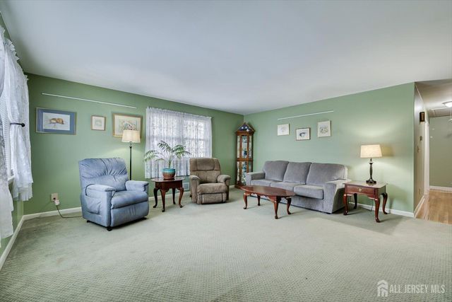 10 James Street, South River, NJ 08882