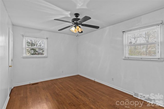 117 Robinson Avenue, Matthews, NC 28104