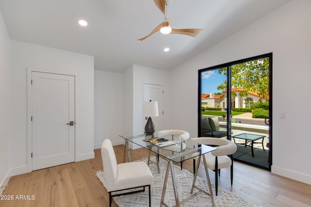 10521 E BELLA VISTA Drive, Scottsdale, AZ 85258