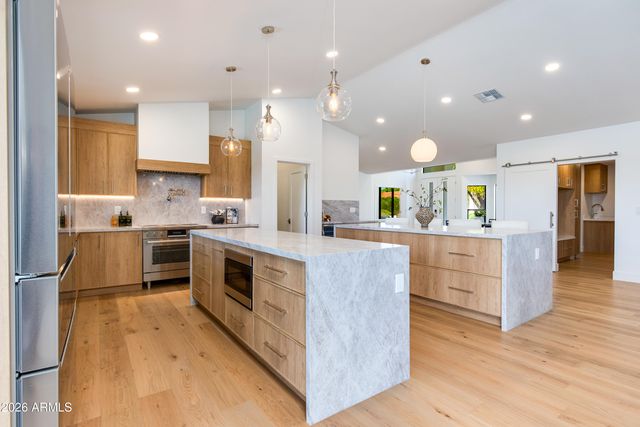 10521 E BELLA VISTA Drive, Scottsdale, AZ 85258