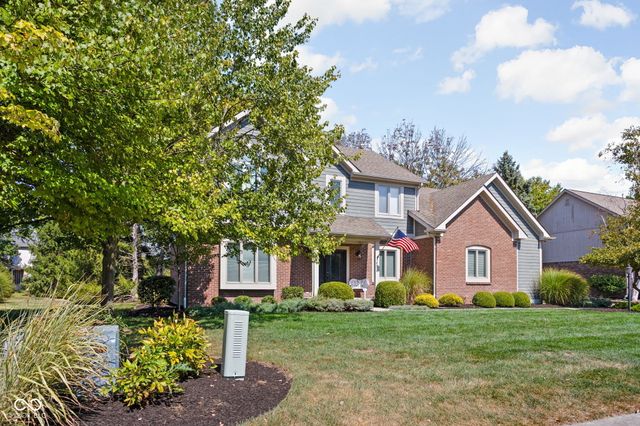 1459 Stonemill Circle N, Carmel, IN 46032
