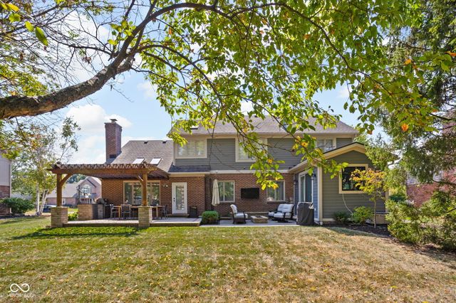 1459 Stonemill Circle N, Carmel, IN 46032