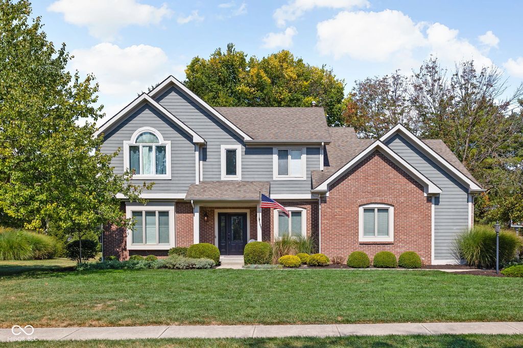 1459 Stonemill Circle N, Carmel, IN 46032